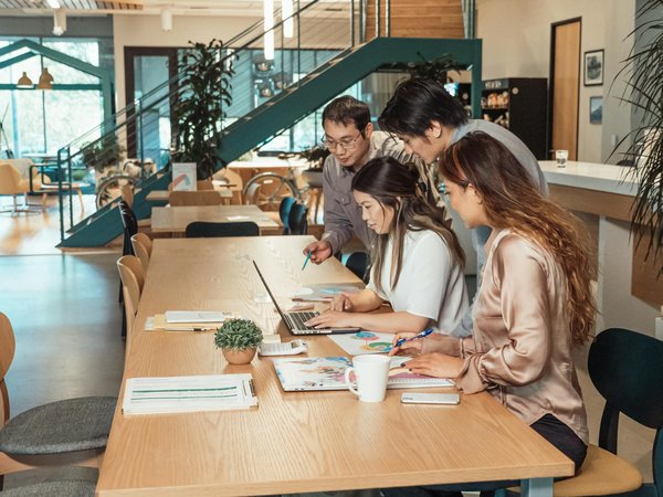 Les Innovations Législatives Essentielles à Suivre dans l'Industrie Technologique